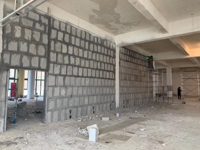 轻质砖客厅隔墙施工